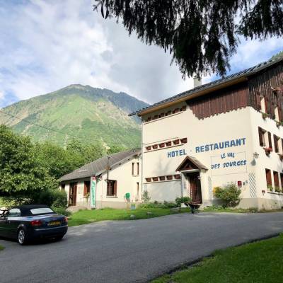 Hotel Restaurant Val des Sources Southern French Alps.jpg